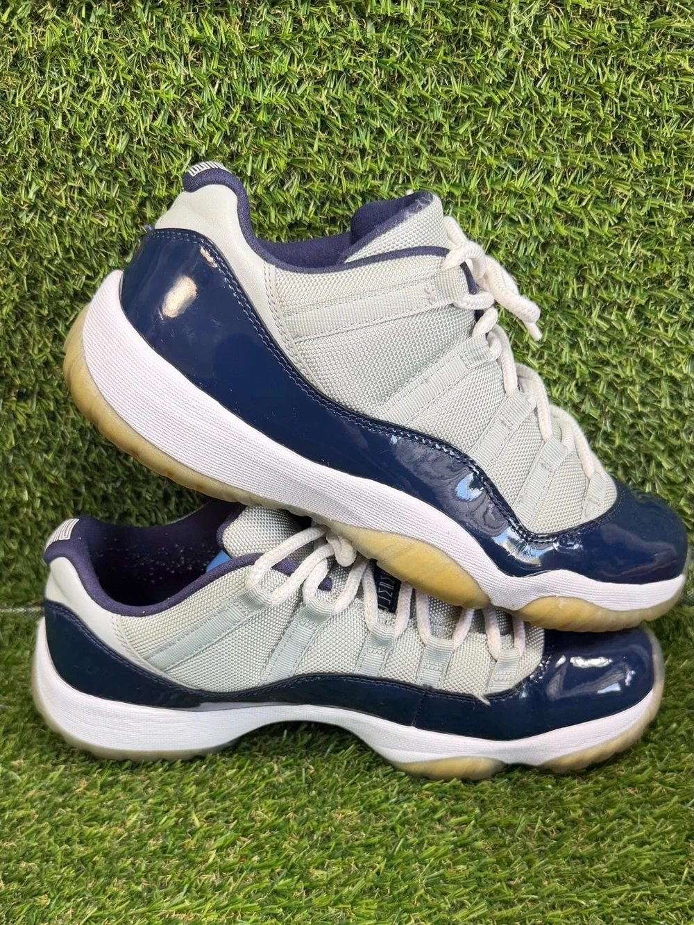 Size 10.5 - Air Jordan 11 Retro Low Georgetown